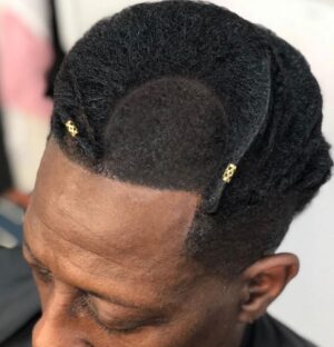 Wesley Snipes Instagram - #Coming2America behind the scenes magic made by @staceykutzlive 🙌🏿👑 

Thank you for keeping General Izzi FRESH👑😎

Makeup by: @makeupbyvera7 

“Coming 2 America” streaming now on Amazon Prime! 

@amazonprimevideo @zamundaroyals 

#coming2america #hairtransformation #royalhair #zamundaroyals #zamunda #blackhairstyles #wesleysnipes #daywalkerklique #behindthesceneshair #generalizzi #izzidoesit