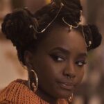 Wesley Snipes Instagram - Yes @zamundaroyals we celebrate heirs and beautiful black hair 🙌🏿 clearly the lovely @kikilayne loves my look...swipe to see proof! 👏🏿👑😂 “Coming 2 America” airs March 5th on @amazonprimevideo 👑 #Coming2America #ZamundaRoyals #izzydoesit #BlackHair #BlackHeir #comingtoamerica2 #comingtoamerica #daywalkerklique