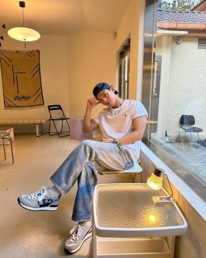 Wi Ha-jun Instagram - 운동 후 커피 ☕️