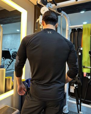 Wi Ha-jun Instagram - 언제쯤 꾸준히 운동 할 수 있을까.. 
73.5kg -> 68.4kg