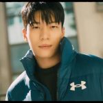 Wi Ha-jun Instagram – 같이 운동하러 갈까요?💪 
@underarmourkr @arenakorea 
Hair – @blow_tnim_minti 
Makeup – @blow_boryeon 
Stylist – @021890k
