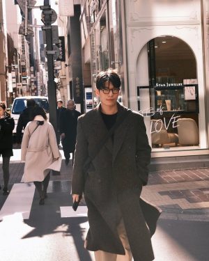 Wi Ha-jun Instagram - in tokyo 
photo by @yuvisionn