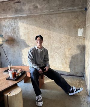 Wi Ha-jun Instagram - 꾸밈없이 자연스럽게🐤🤗