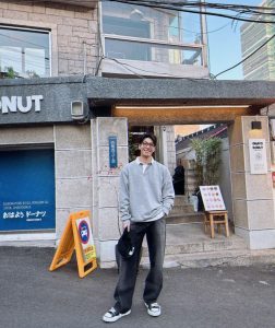 Wi Ha-jun Instagram - 꾸밈없이 자연스럽게🐤🤗