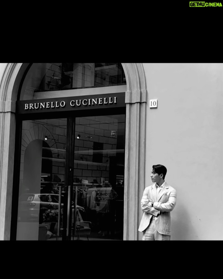 Wi Ha-jun Instagram - Brunello cucinelli in Firenze @brunellocucinelli @brunellocucinelli_brand