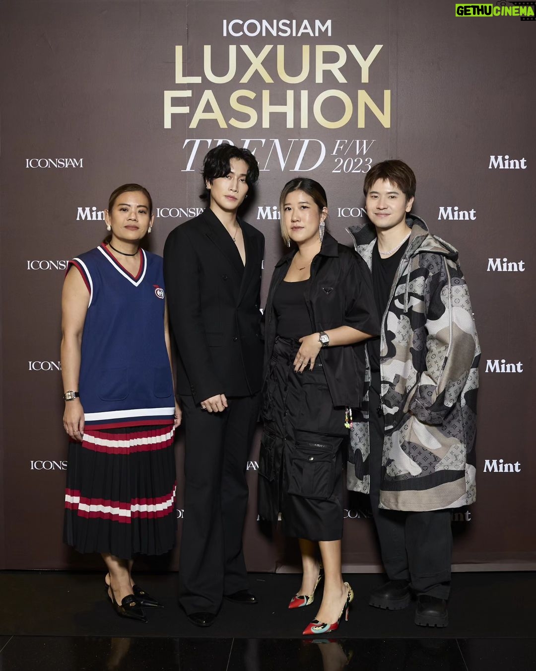 Wichapas Sumettikul Instagram - It was an honor to attend ICONSIAM LUXURY FASHION TRENDS FW23 @mintmag_th @iconsiam #MintxBiblexICONLUXE #ICONSIAMLUXURYFASHIONTRENDFW23 #ICONSIAM #ICONLUXE #ICONIClifestyle #ICONICLuxury #MintMagTH
