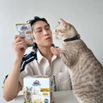 Wichapas Sumettikul Instagram – Morning with my babies. Kaniva wake up call 😽😽

#KanivaxBible #Kanivapetfood #ถูกใจคนรู้ใจแมว