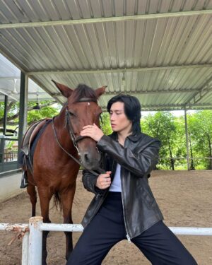 Wichapas Sumettikul Instagram - Me and ma horse 

On SPOTLiGHT Magazine