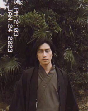 Wichapas Sumettikul Instagram - Memory by the maple tree 🍁🍁

สําหรับใครที่ยังไม่ได้สั่งจอง Photobook ครั้งแรกในญี่ปุ่นของพวกเรา 📚
KinnPorsche The Series JAPAN PHOTOBOOK ต้องรีบแล้วนะ !

6 月14日(水)に限定発売、僕らの完全撮り下ろし写真集
「KinnPorsche The Series JAPAN PHOTOBOOK」 📚

予約受付締切まであとわずか ‼️
皆さんお見逃しなく❣

Only a few days left for reservation of "KINNPORSCHE THE SERIES JAPAN PHOTOBOOK" ✨
Don’t miss it !

⏰ 予約受付期間·Reservation period
Today - 31 March (FRI) 23:59 (JST)
bit.ly/3xW8EpG

✨ More info:Twitter @KinnPorsche_JP #KinnPorscheTheSeries #KinnPorscheJPPhotobook