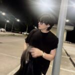 Wichapas Sumettikul Instagram – Friday night out?

#biblewichapas
#biblesumett