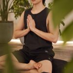 Wichapas Sumettikul Instagram - Mindful movements @alo 🖤