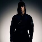 Wichapas Sumettikul Instagram - 最近我和我的家族长辈重新取得联系，并找到了他们给予我的中文名字——卓乐华。祝愿大家在这个龙年吉祥如意，身体健康！ I recently reconnected with my relatives and found my given Chinese name (卓乐华) Zhuo Lehua. I want to wish everyone happiness and health in this year the year of the dragon. 🐉 Creative Photographer @wintermalibu Photo Assistant @pattheau CG Artist (Dragon) @jaylayshitpost Make up @makeupbyrasika Hair @jeanthailand2531 Special Thanks Costume @shimpanzyne
