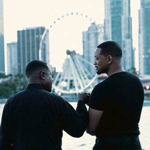 Will Smith Instagram - WRAPPED! Nothin’ but Magic every time I’m with my guy. See y’all June 7 for @BADBOYS 4!! 📷 @alansilfen