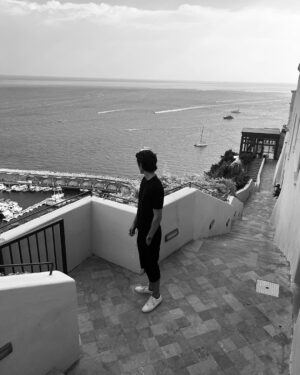 William Franklyn-Miller Instagram - My Italian remains obsolete 💥💥💫