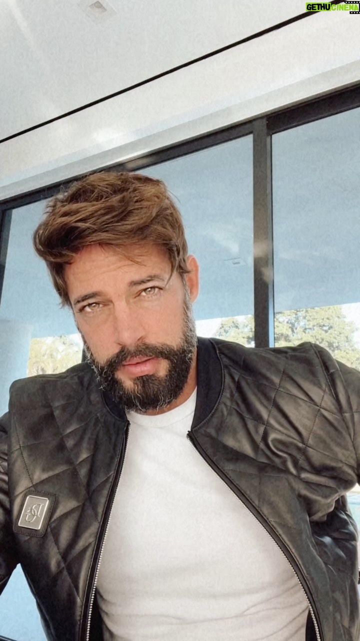 William Levy Instagram - I am excited to share that I am partnering with @hallowapp to help you find calm this Christmas season through audio-guided prayer, meditation, and peaceful Christmas music. By spending a few minutes every day praying with Hallow, you can focus on the real reason for the Christmas season. Join the @hallowapp #Pray25 challenge for free at https://hallow.com/williamlevy @hallowapp estará disponible completamente en español el 3 de Diciembre para el inicio de la Novena a Nuestra Señora de Guadalupe. Acceda a las versiones en inglés y en español en la tienda de aplicaciones. #Hallowapp #Navidad #Adviento #paz # Pray25 #ad #OurLadyofGuadalupe #Hallowapp #Christmas #Advent #peace #Pray25 #ad #OurLadyofGuadalupe