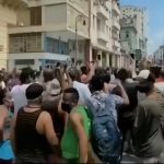 William Levy Instagram - The protests that have erupted over the past year have made history. All of them were citizens who exercised their God given freedom to demand justice from those in power. Whether it’s about civil rights, police reform, immigration, voting, tax policy, women’s rights, these protests all require one thing… freedom. This is what makes the protests in Cuba so different than the others. Their freedom was stolen over 60 years ago. For decades Cubans couldn’t demand justice because they had no voice. They have no right to speak, to assemble, to organize and be heard. This freedom is something so many in the free world take for granted. Today I see thousands in the streets of Havana declaring “we are not afraid!” and I am humbled by their bravery… As a boy in Cuba I watched as my family members were imprisoned for less. And we all know the stories of Cubans who were tortured and executed for daring to speak out against those in power. I know firsthand how high the stakes are. In an era of unprecedented demands for civil rights and social justice, it’s time that these demands apply to the Cuban people too. These people in the streets are risking everything to ensure that their children can be free, and they deserve all of our support. May God bless and protect the Cuban people and may we all do everything in our power to ensure that they are successful in reclaiming the freedom that they once had in Cuba. #soscuba #freecuba #freedom Está en inglés para que me entienda el mundo entero.