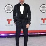 William Levy Instagram - Anoche en @latinamas Gracias @dolcegabbana @claudiafashions @bbellabymillie @leurbanop @jenngomezvita love you all