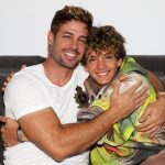 William Levy Instagram - Gracias a todos que sin conocernos oran por nuestro hijo Christopher como familia.. Que Dios sane a Christopher y los demás muchachos completo y rápidamente. Con Dios todo es posible y el protege a sus siervos que le claman. Christopher es un niño de Fe. Sabemos que Dios estuvo ahí con el y los demás niños y no tenemos más que palabras de gratitud a Dios que nunca nos falla!! Que El sane a Christopher para que pueda seguir siendo una luz brillante en el campo de béisbol y en todas las áreas de la vida. Cada vez que Christopher brilla en el campo, le da gracias a Dios y lo honra e inspira a otros a hacer el bien y tener fe en Dios de la manera que el lo hace. Es un líder! Que siempre tenga la sabiduría para usar las bendiciones de Dios para bendecir a otros. Amén!! 🙏🏻🙏🏻🙏🏻🙏🏻