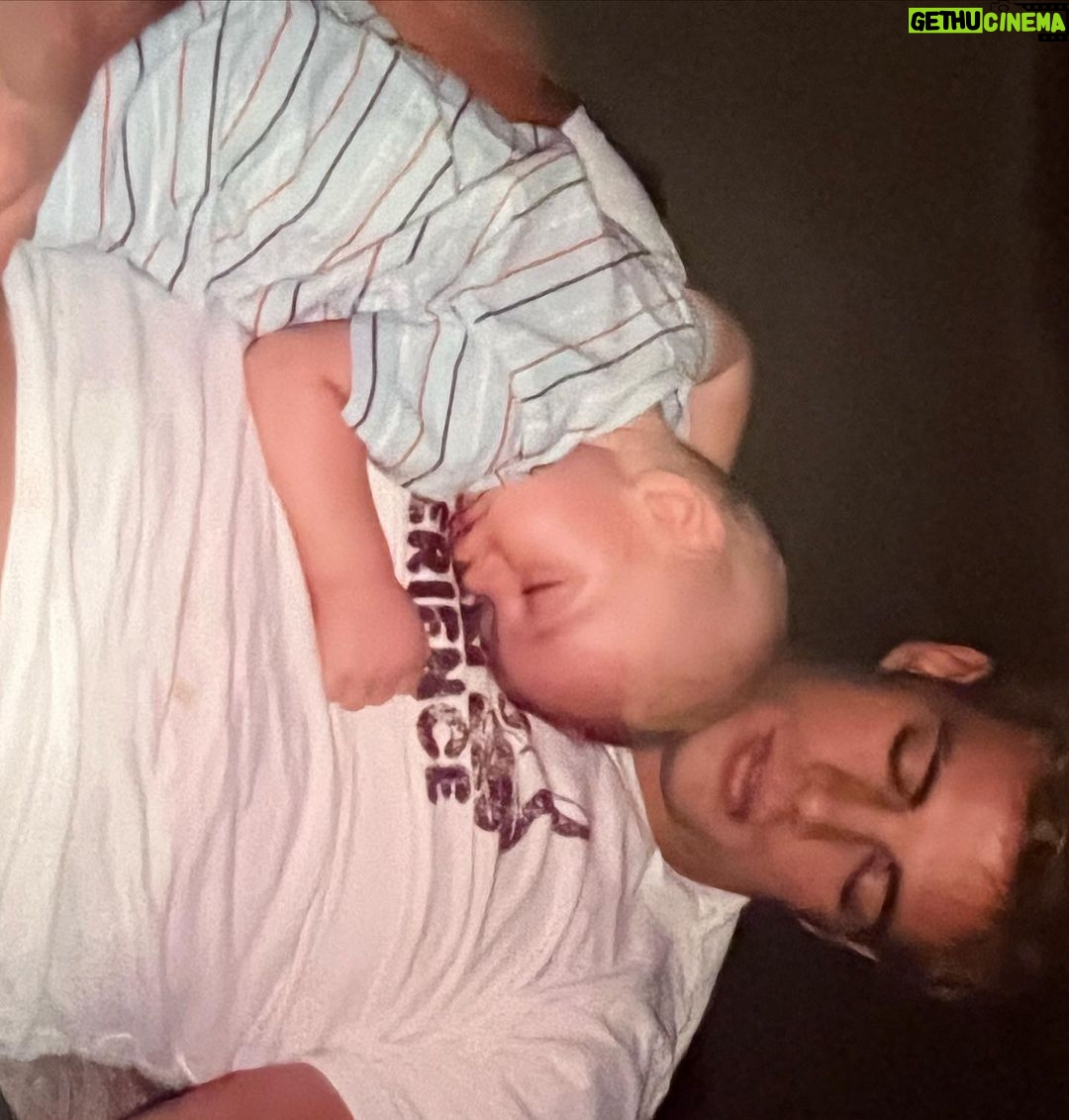 William Levy Instagram - 17 years ago !!!! Happy birthday to my champ. Love you so much papi. Iβm so proud of you !! God bless you always y te cuide. Y que nos dΓ© mucha salud siempre. Amoooo!! π ππΌππΌππΌππΌ @christopherlevy