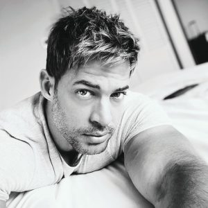 William Levy Instagram - We’ve been blessed with this amazing thing call LIFE. Don’t waste it. Don’t live an OK LIFE...... live an AMAZING BEAUTIFUL LIFE ...... it’s only one. #felizdomingo 
#behappy #beinlove 😉