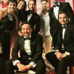 William Levy Instagram - Noche mágica con excelentes compañeros !!! Gracias Marbella 🙏🏼. Gracias @fundacionstarlite por el reconocimiento. Gracias @sandrastarlite @rberdones y @antoniobanderas y como siempre gracias a mi gente linda por tanto cariño. Los amo. No olviden que lo mejor que podemos hacer es ayudar a alguien mas sin esperar nada a cambio.