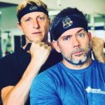 William Zabka Instagram - Shout to my rockstar trainer & friend @chadlanders huge congrats on the 17th anniversary of @pushprivatefitness — Thanks for getting me #CobraKai S1-S3 ready 👊🏻👊🏻👊🏻 🥂