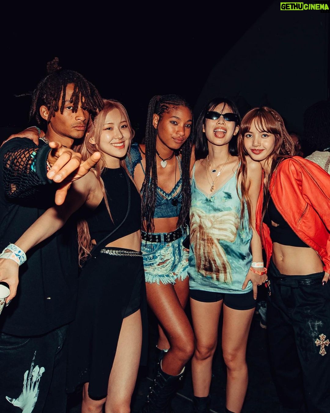 Willow Smith Instagram - 🖤🖤 Infinite gratitude type vibe