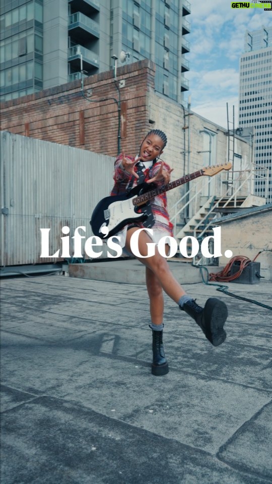 Willow Smith Instagram - You don't have to take the path others expect you to. Because when you walk your own path, you shine as you are. Life's Good. Campaign Site www.lg.com/lifesgood #KeepBeingMe #ItsAllGood #LifesGood #LG
