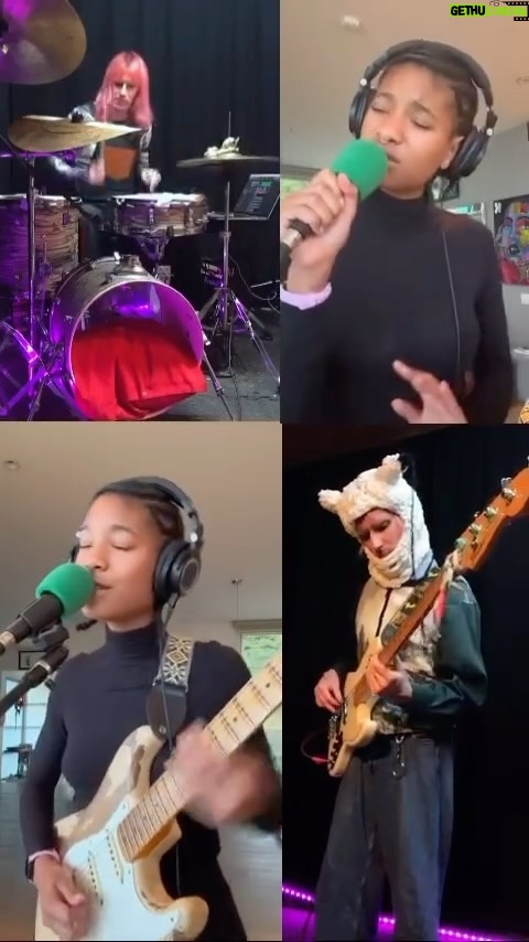 Willow Smith Instagram - 🤭lotsoffunwithtalentedpeople.edu