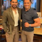 Wilmer Valderrama Instagram - Speaking of the multiverse… so great to spent time with you two amazing humans. Thank you for always being so fun @kellyripa @instasuelos