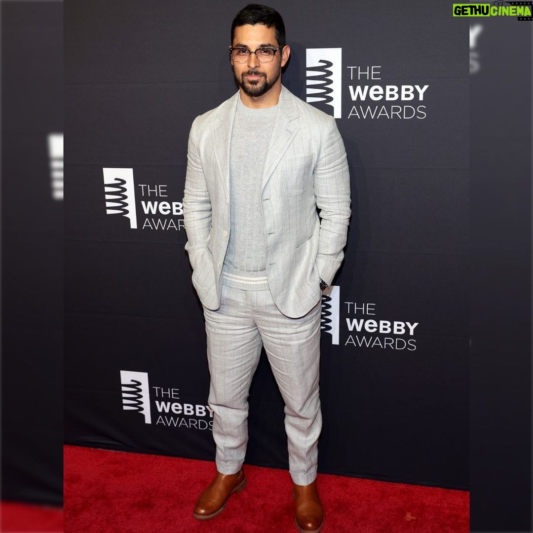 Wilmer Valderrama Instagram - The Webby Awards Suit: @brunellocucinelli_brand Stylist: Evan Simonitsch Hair/Makeup: @nicoleellemakeup