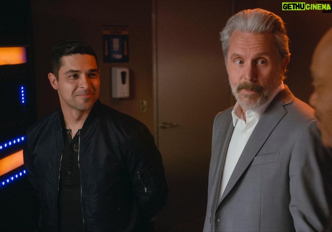 Wilmer Valderrama Instagram - You know what day it is, is #NCIS NEW NEW… Part 1 of our two episode finale event! Tonight at 9pm on @cbstv