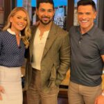 Wilmer Valderrama Instagram - Speaking of the multiverse… so great to spent time with you two amazing humans. Thank you for always being so fun @kellyripa @instasuelos