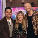 Wilmer Valderrama Instagram - What a great day with the sweetest @kellyclarkson! And thank you to @kellyclarksonshow for an amazing day!! Who caught the show!?