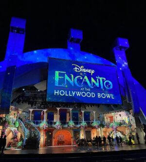 Wilmer Valderrama Instagram - Night one of @encantomovie at the @hollywoodbowl 
I can’t even begin to describe, so I think I just won’t.. 🥹
