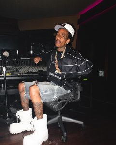 Wiz Khalifa Instagram - I could never be jealous of them little moves you make. I got too much motion.