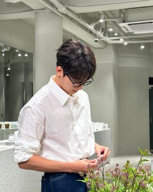 Wonwoo Instagram - 행복한 시간 @huxley_korea