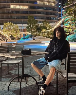 Wonwoo Instagram - 카메라 들고 산책