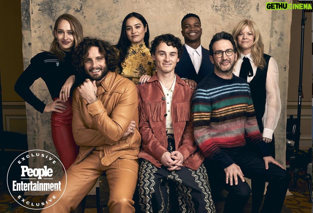Wyatt Oleff Instagram - city on fiyaaa!!! MAY 12 on @appletvplus #cityonfire