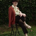 Wyatt Oleff Instagram - what is he doing there sitting so seriously with so much eye makeup on??? check the link in the bio i don’t know @hauteliving