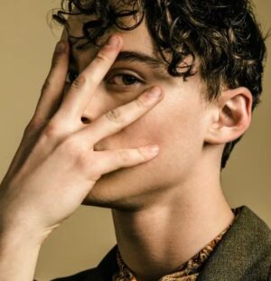 Wyatt Oleff Instagram - do NOT touch your face guys trust me worst mistake of my life @pibemagazine