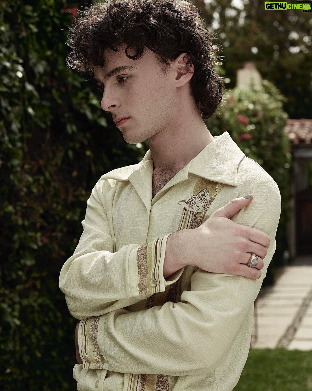 Wyatt Oleff Instagram - what is he doing there sitting so seriously with so much eye makeup on??? check the link in the bio i don’t know @hauteliving