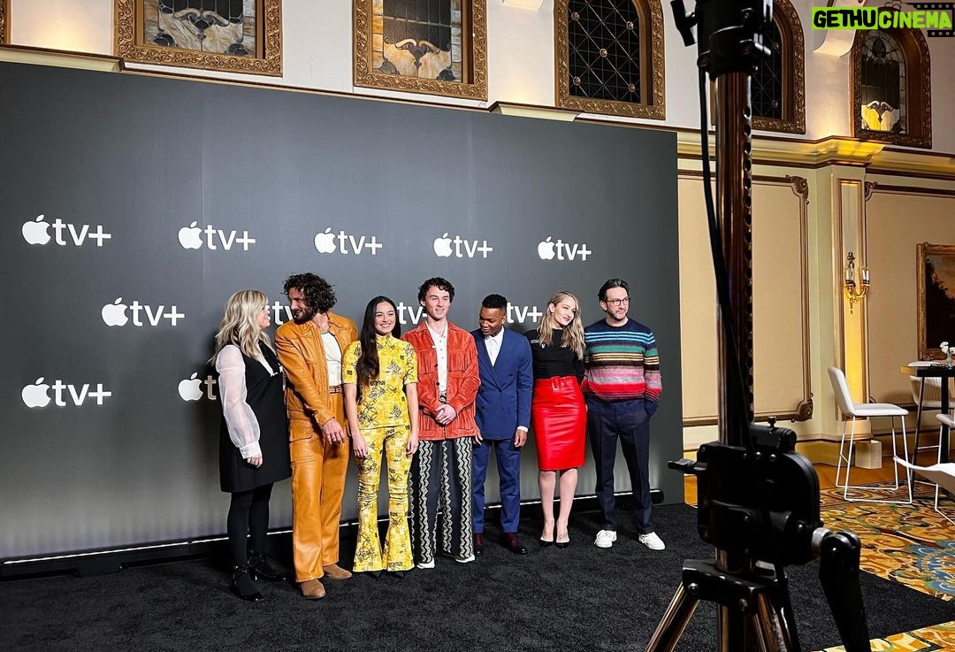 Wyatt Oleff Instagram - city on fiyaaa!!! MAY 12 on @appletvplus #cityonfire