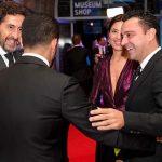 Xavi Hernández Instagram - Ha estat un honor poder assistir als @leadersinsport_ awards per presentar un premi de reconeixement especial a S.E. Hassan Al Thawadi, Secretari General SC, que ha tingut un paper principal en la difusió de la visió de Qatar per a @fifaworldcup. A poc més de cinquanta dies per a @roadto2022, Qatar està llest per rebre els aficionats de tots els racons del món. #Qatar2022 #LSA2022 #LeadersWeek ___ Ha sido un honor poder asistir a los @leadersinsport_ awards para presentar un premio de reconocimiento especial a S.E. Hassan Al Thawadi, Secretario General SC, quien ha desempeñado un papel principal en la difusión de la visión de Qatar para la @fifaworldcup. A poco más de cincuenta días para el @Roadto2022es, Qatar está listo para recibir a los aficionados de todos los rincones del mundo #Qatar2022 #LSA2022 #LeadersWeek ___   It was an honour to attend the @leadersinsport_ awards yesterday to present a special recognition award to H.E. Hassan Al Thawadi, SC Secretary General, who has played a lead role in delivering Qatar’s vision for the @fifaworldcup. With just a little over fifty days left on the @Roadto2022es, Qatar is ready to welcome fans from every corner of the world #Qatar2022 #LSA2022 #LeadersWeek London