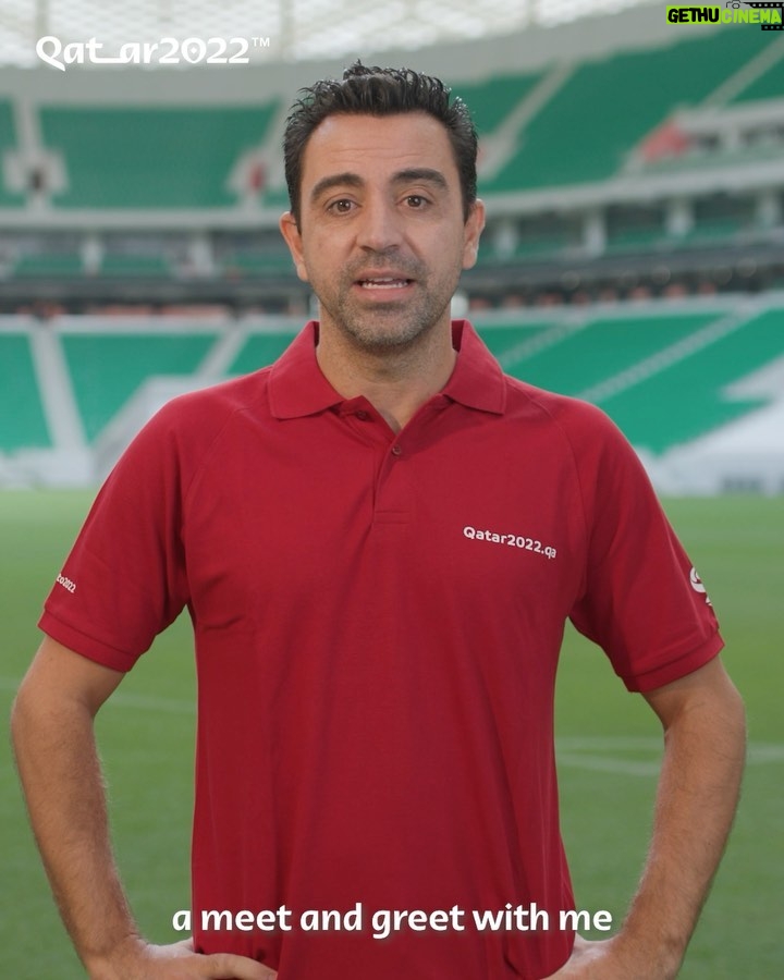 Xavi Hernández Instagram - Estic desitjant conèixer un de vosaltres aviat! #MyThumama @roadto2022 #qatar2022 ___ ¡Estoy deseando conocer a uno de vosotros pronto! #MyThumama @roadto2022 #qatar2022 ___ Looking forward to meeting one of you soon! #MyThumama @roadto2022 #qatar2022