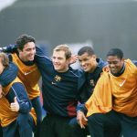 Xavi Hernández Instagram - Descansa En Pau Arni. Una de les persones que més em va ajudar quan vaig pujar al primer equip del Barça