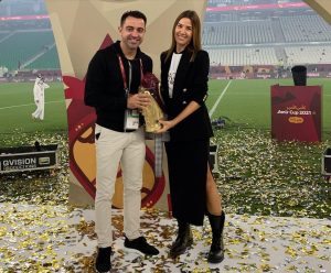Xavi Hernández Instagram - Campions de la #AmirCup2021. Orgull màxim. Quin equip! Quina família! Gràcies a tots per l’esforç i el treball en equip. 🏆⚽️ #AlSaddFamily @alsaddsc 

Campeones de la #AmirCup2021. Orgullo máximo. ¡Qué equipo! ¡Qué familia! Gracias a todos por el esfuerzo y el trabajo en equipo. 🏆⚽️ #AlSaddFamily @alsaddsc 

Champions of #AmirCup2021. Really proud. What a team! What a family! Thank you for the effort and teamwork. 🏆⚽️ #AlSaddFamily @alsaddsc