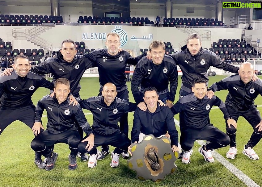 Xavi Hernández Instagram - 🏆 SOM CAMPIONS DE LLIGA! La Lliga QNB Stars és nostra, @alsaddsc 💪 Quina temporada! 🔝 Molt orgullós d'aquest increïble equip 🤩 ___ 🏆 ¡CAMPEONES DE LIGA! La Liga QNB Stars es nuestra, Al Sadd 💪 ¡Qué temporada! 🔝 Muy orgulloso de este increíble equipo 🤩 ___ 🏆 WE ARE THE LEAGUE CHAMPIONS! The QNB Stars League is ours, #AlSadd 💪 What a season!🔝 Really proud of this amazing team 🤩 Jassim Bin Hamad Stadium