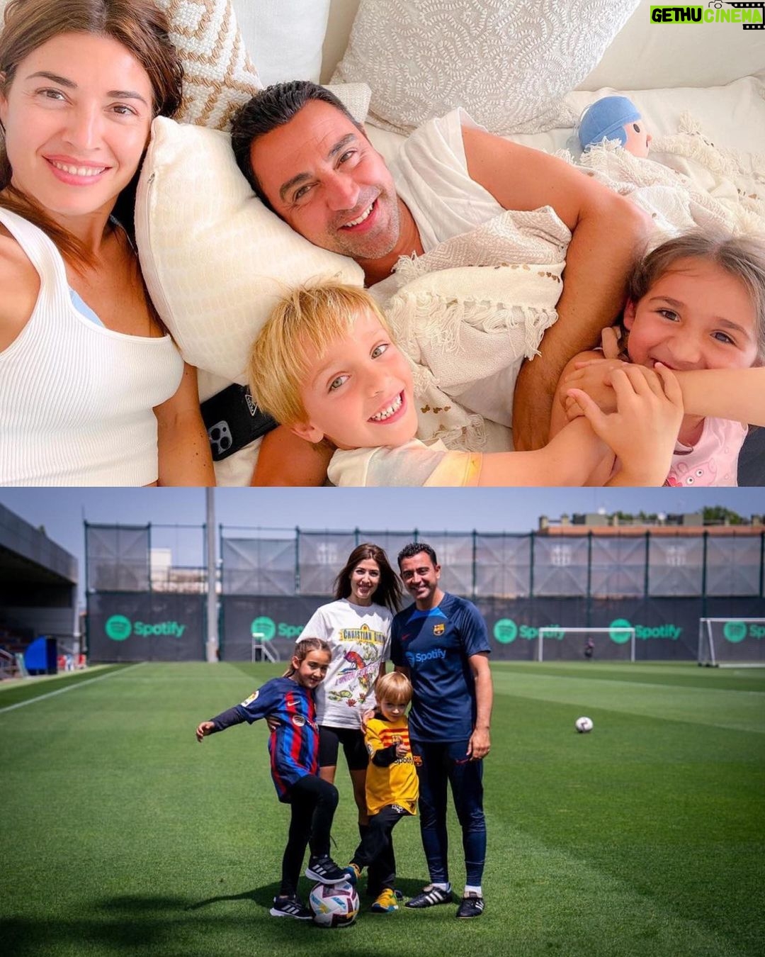 Xavi Hernández Instagram - Moltes Felicitats carinyo! Ets la meva vida! T’estimo infinit i per sempre! 😍❤️👨👩👧👦 #semprejunts @nuriacunillera81