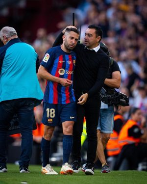 Xavi Hernández Instagram - Deixareu un gran buit… Moltes gràcies pel que heu fet per aquest club, sou llegenda del Barça.
___

Vais a dejar un gran vacío… Muchas gracias por lo que habéis hecho por este club, sois leyenda del Barça